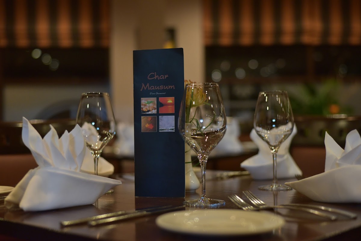 Char Mausum Indian Restaurant-2